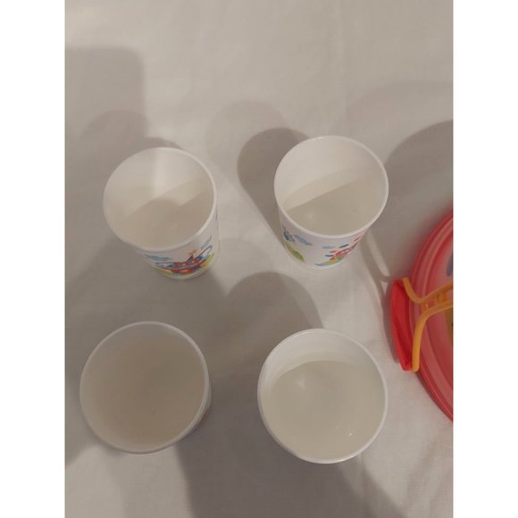 Vintage Tupperware Kids Set of 4 Cups & Matching Cake Taker With Handle Lot - Picture 3 of 10